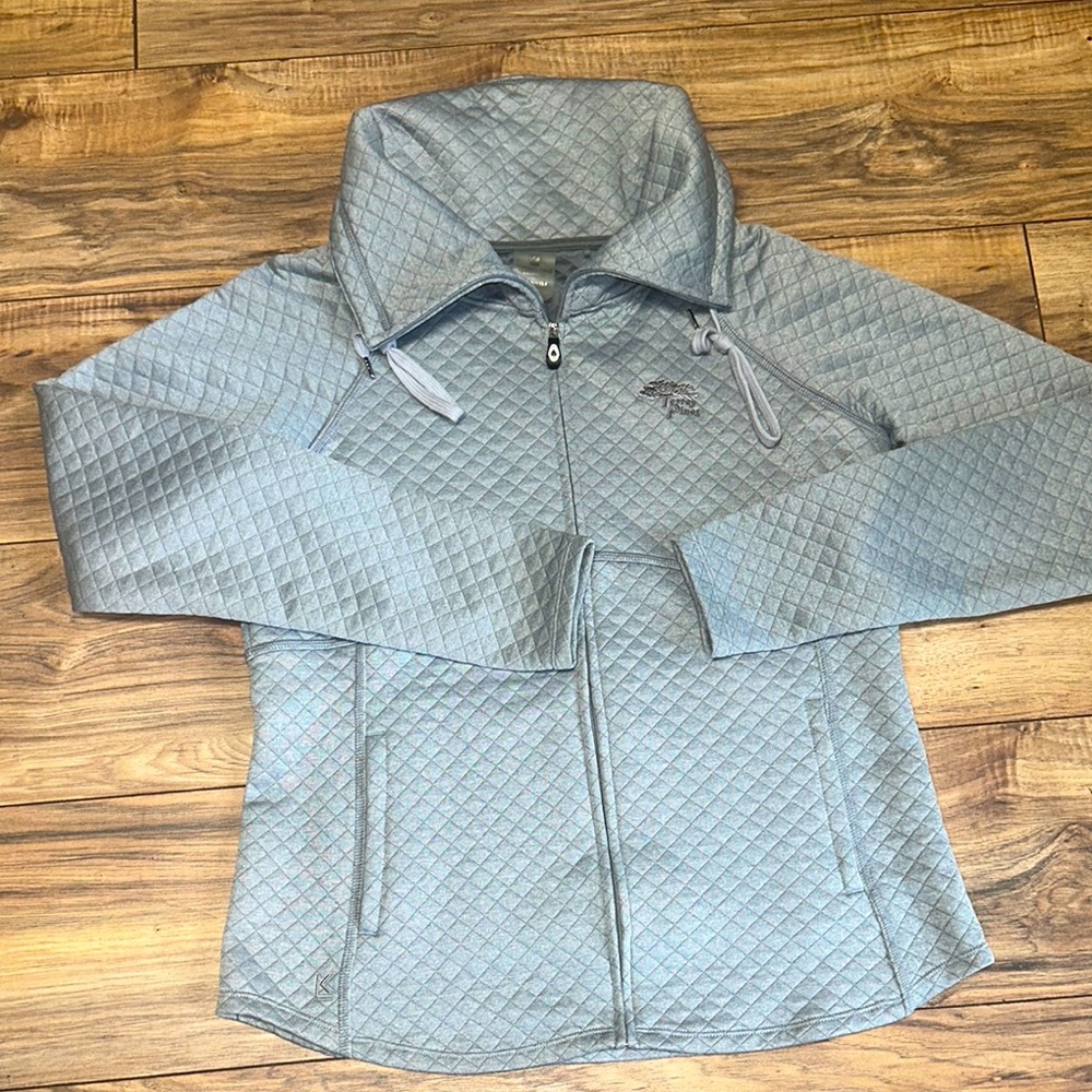 NWOT Kate Lord Gray Quilted Turtle Neck zip up sweatshirt. Torrey Pines edition.